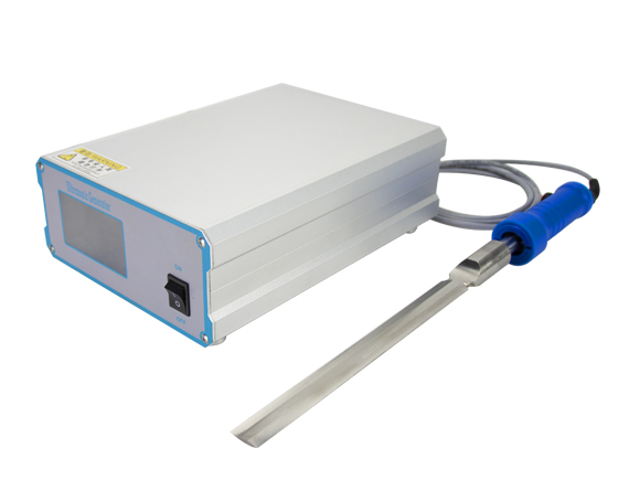 Handheld Ultrasonic Food Cutter